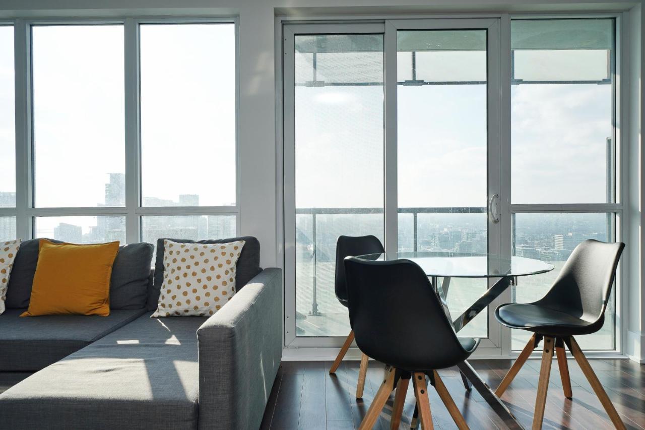 Grand Royal Condos - Cn Tower Торонто Екстер'єр фото