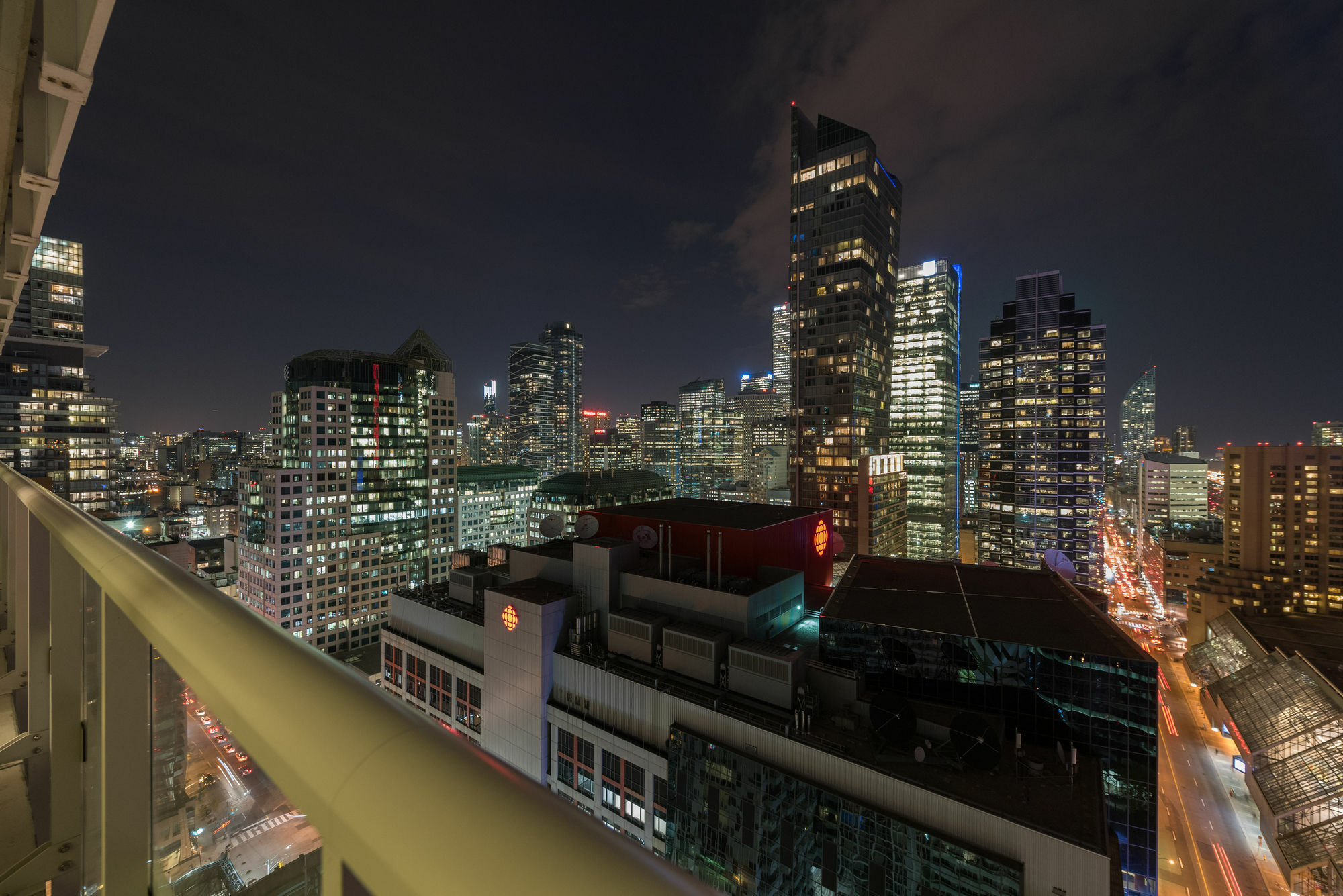 Grand Royal Condos - Cn Tower Торонто Екстер'єр фото