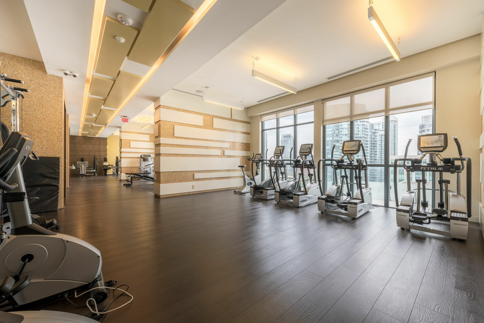 Grand Royal Condos - Cn Tower Торонто Екстер'єр фото